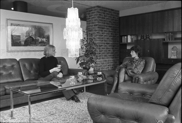 Mobel Pfister Suhr 1971