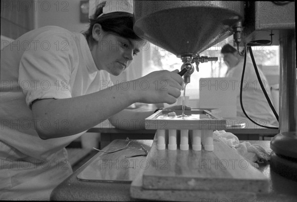 Production of Piz Buin, sun cream 1971