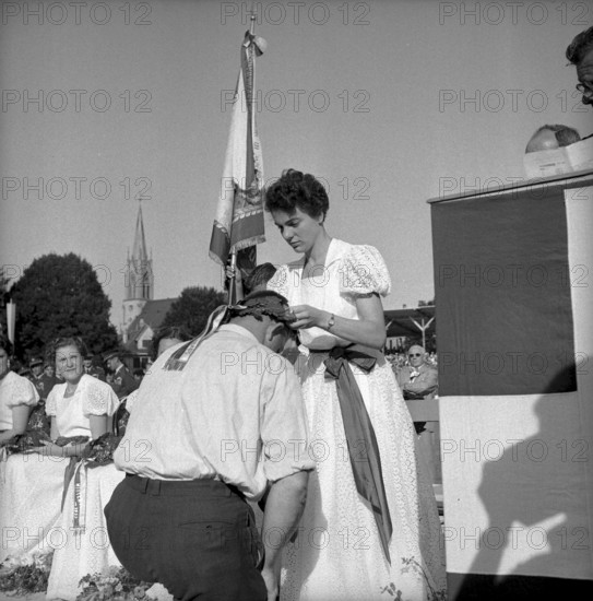 Swiss wrestling festival 1953 in Winterthur: swiss type wrestling champion Walter Flach