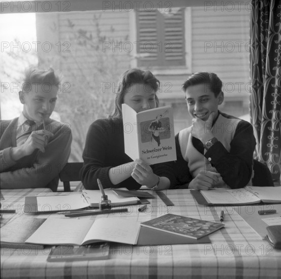 Course for waitress and waiter at Hotel Felsberg in Weggis 1957