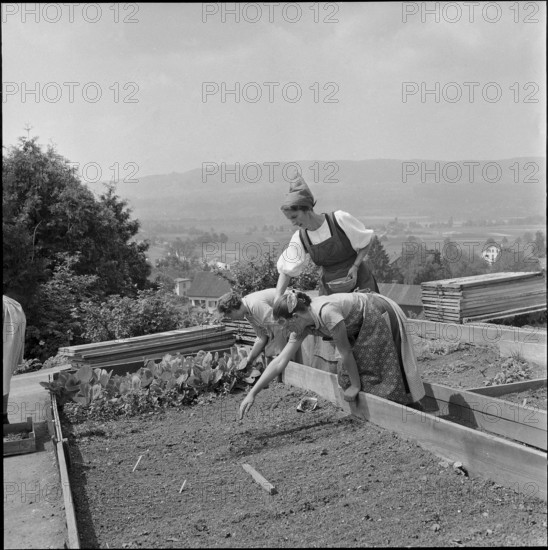 Gardening at school for household, Uster 1956
