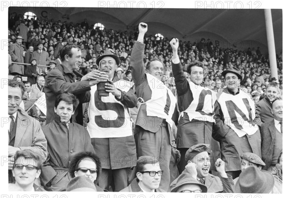 Swiss Cup final 1965: FC Sion - FC Servette, fans of Sion