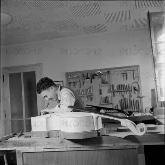 School for violin making, Brienz 1952
