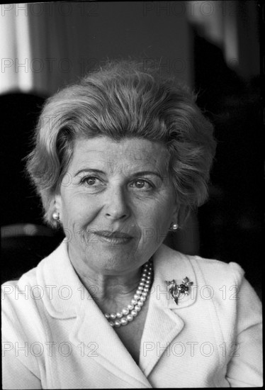 Maria Stader at home in Zurich 1969