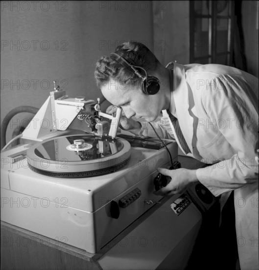 Schwarzenburg short-wave broadcast station 1945