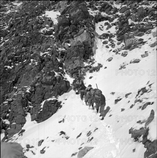 Mountaineering reportage radio Lausanne 1950