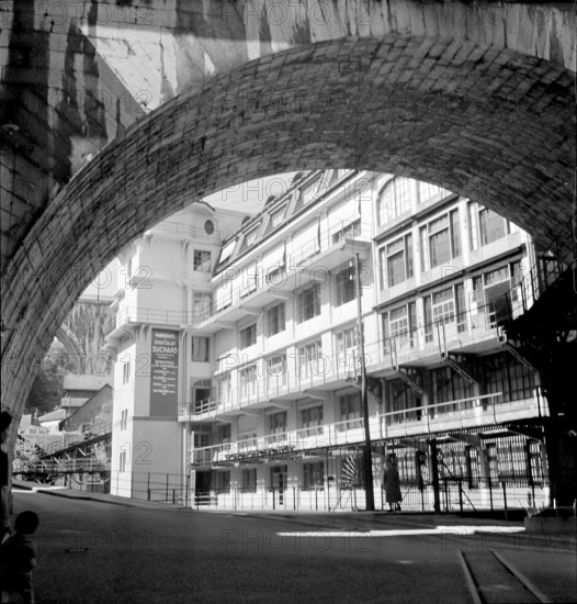 Chocolat factory Suchard, Serrieres 1942