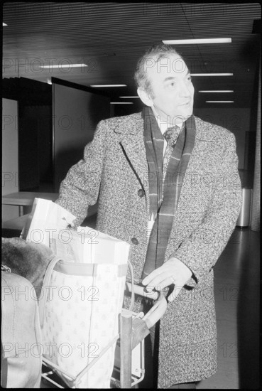 Viktor Kortschnoi: Arrival and press conference in Zurich Kloten 1978