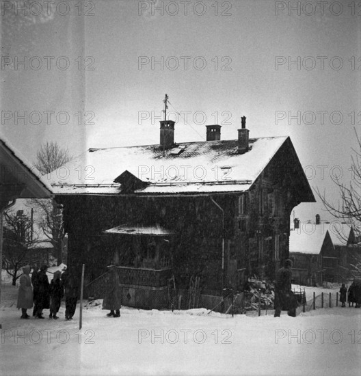 Children's home ""Les Oisillons"" in Chateau d' Oex damaged by burning 1949