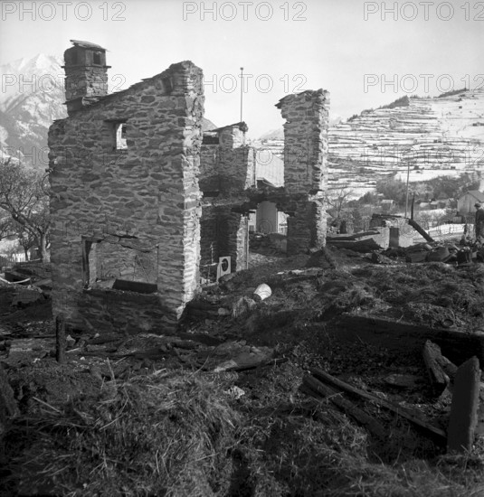 Unterbach VS partially burned down 1946