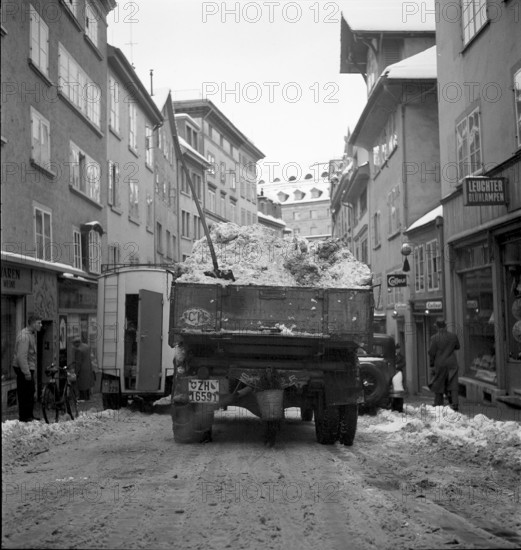 Snow in Zurich, 1938