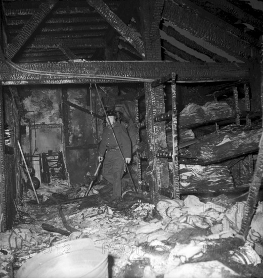 Burning of the department store ""Grand Passage"" in Geneva 1952