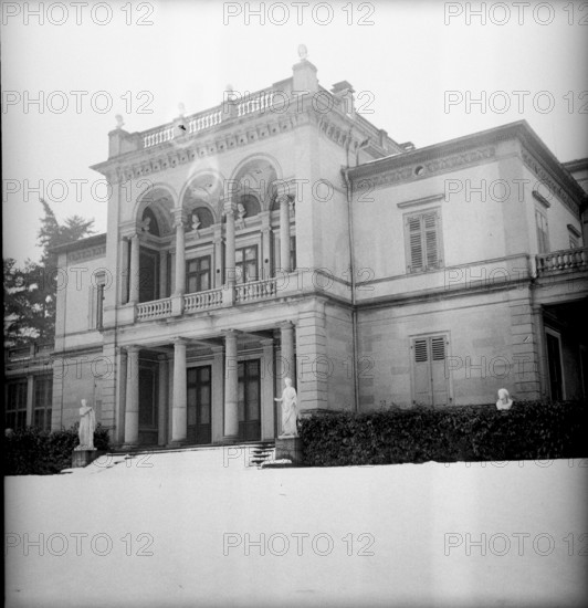 Villa Wesendonck in Zurich-Enge 1945