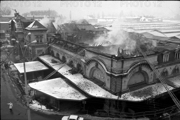 Lucerne main railway station on fire, 1971