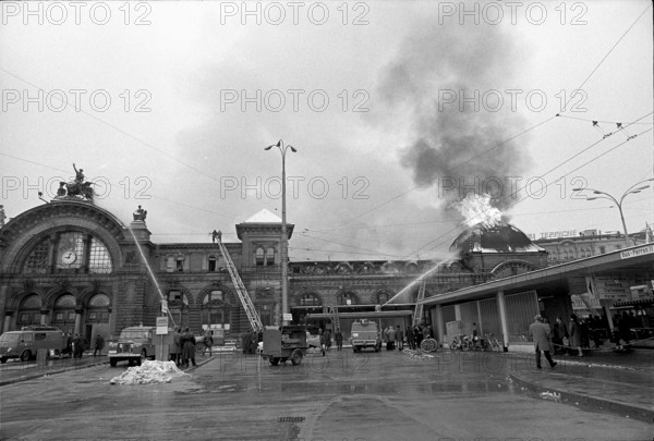 Lucerne main railway station on fire, 1971