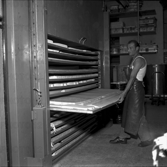 LATEX-Schaumgummi Fabrik H. Neukomm AG, Hadlikon 1960