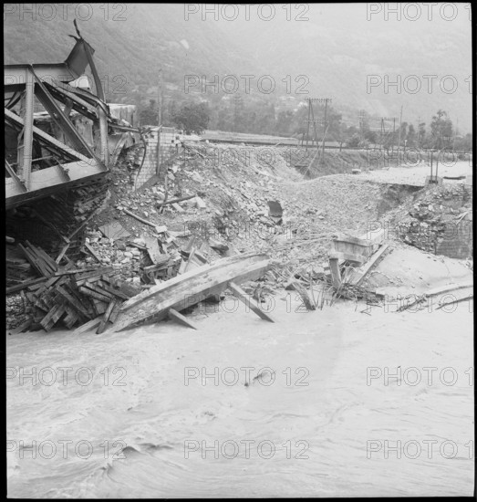 WW 2 1944, battles in Maurienne: Destroyed bridge