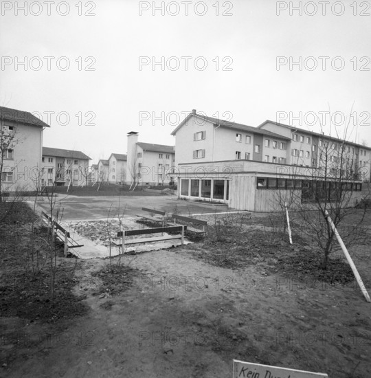 Housing estate Leimgrubel Zurich Seebach 1950