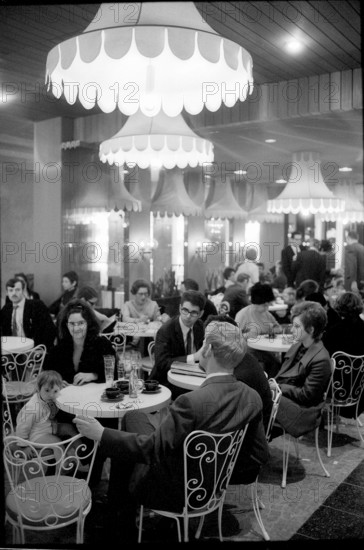 Cafe in the shopping center Spreitenbach, 1970