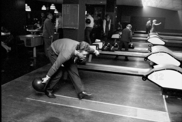 Bowling alley in the shopping center Spreitenbach, 1970