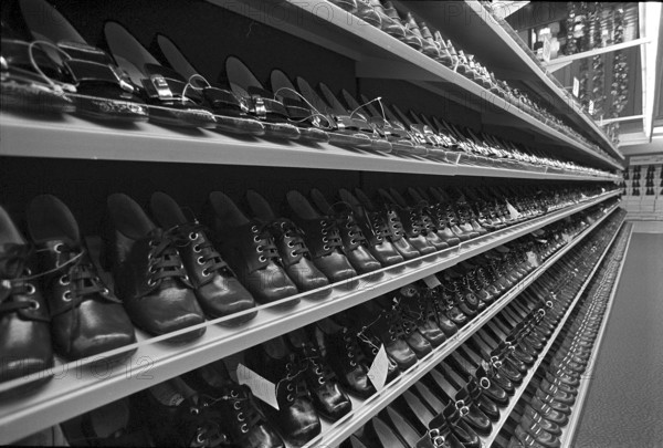 Shopping Center Balexert, shelve with shoes, Geneva 1971