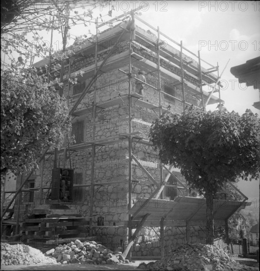 Archivturm Schwyz under renovation, 1948