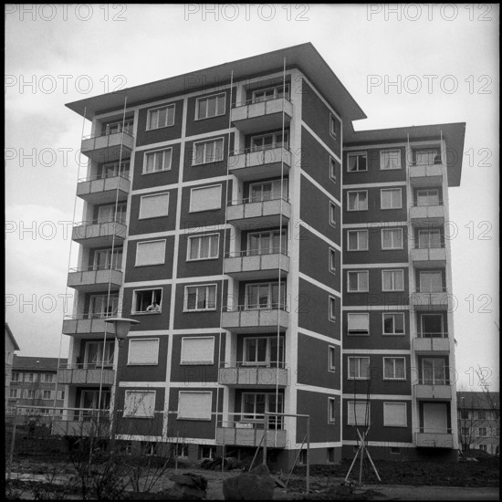 High-rise building in Moos, Zurich-Wollishofen 1954
