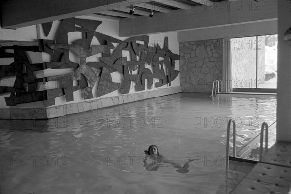 New indoor pool, Palace hotel Gstaad 1971