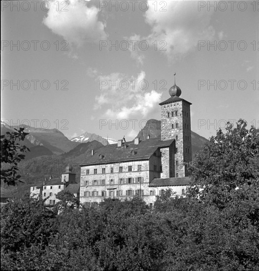 Stockalper palace in Brig, 1941