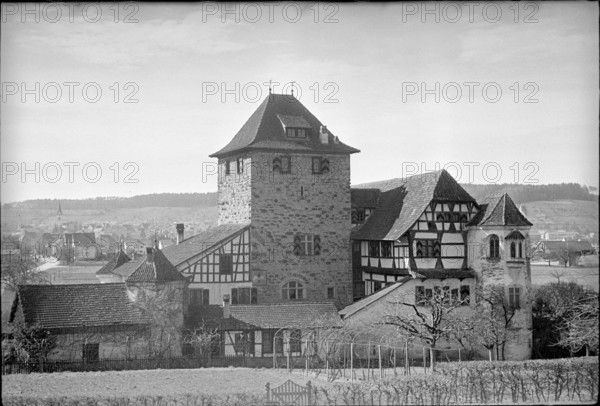 Hegi Castle in Winterthur, 1946
