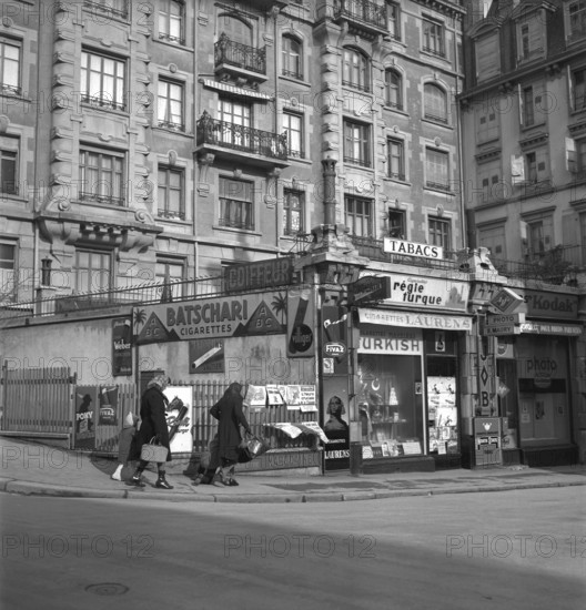 Signboard, tobaccos shop in Lausanne, 1944