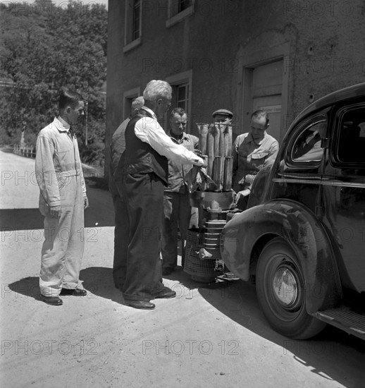Course for using generators in Wintherthur, 1941