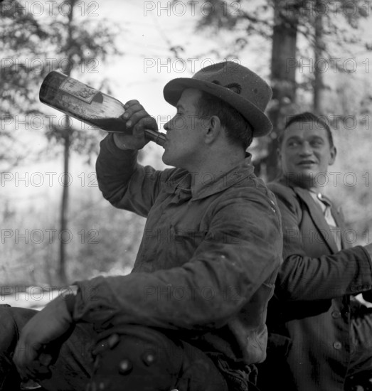 Course for lumberjack, Strickhgof Zurich 1941