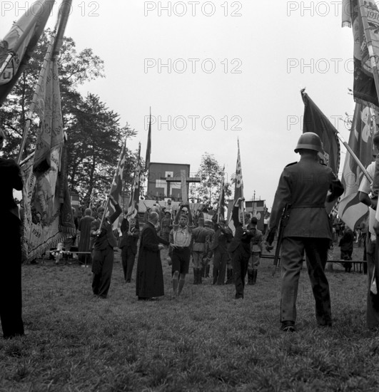 Catholic youth association meeting, Rutli 1941