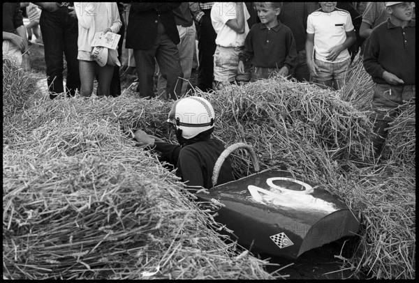 Soap-Box Derby in Chaumont, 1966