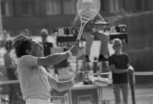 Gstaad Open 1975: Ilie Nastase