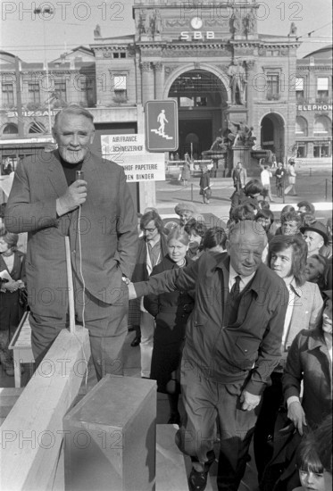 Fundraising campaign in favour of bengali refugees in Pakistan, Zurich 1971