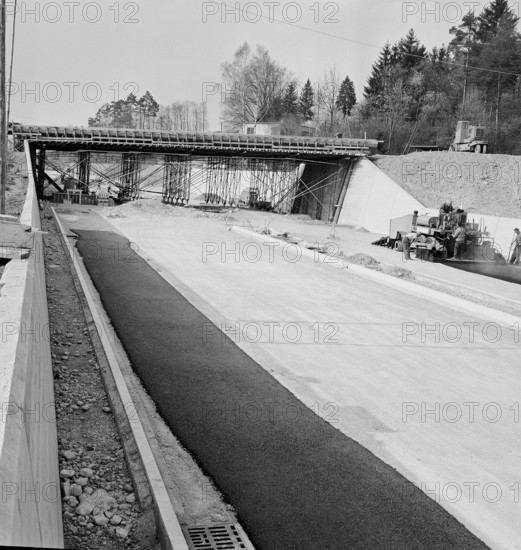 Thurgauerstrasse, Kloten airport access road under construction, Opfikon 1962