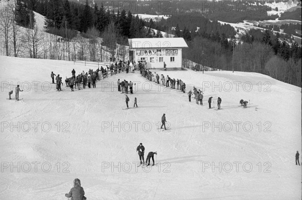 Skiing in Sorenberg, 1972