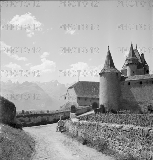 Aigle Castle, 1954