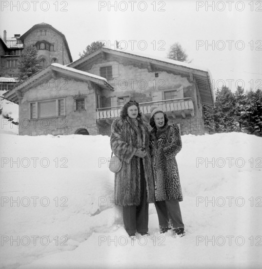 War correspondents in St. Moritz 1947