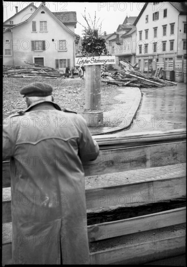 Demolition of the parish hall and the Hotel zum Sternen, Uster 1963