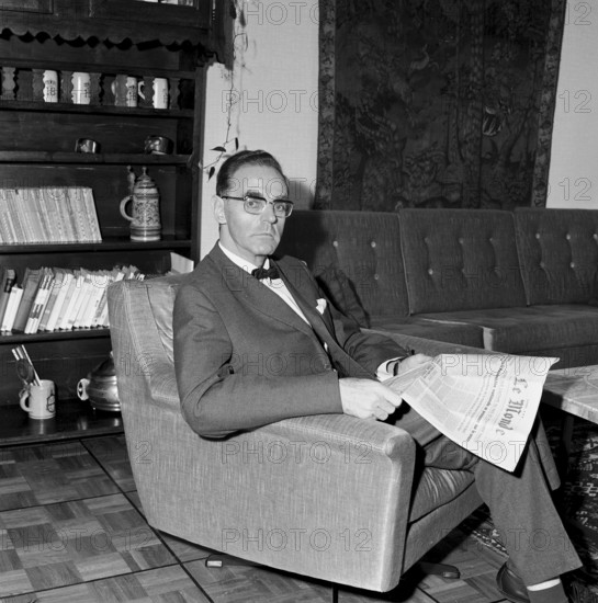 Hans O. Staub,, Journalist 1966