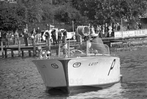 Rescue action: Demonstration of a security gadget for life-savers, 1969