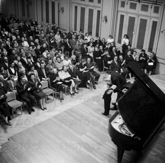 Roberto Cappello, pianist 1957