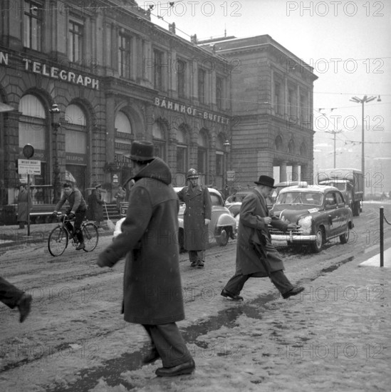 Snowstorm in Zurich, Januar 1957