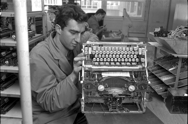 Typewriter factory Paillard SA, Yverdone 1967