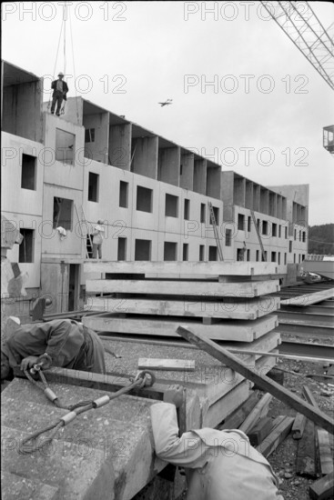Housing estate in Hegnau under construction 1966