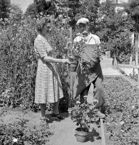 Floral decoration contest in Geneva 1942