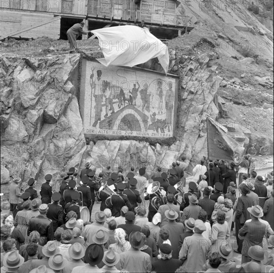 Schollenen ravine, formal opening of the new built bridge, 1956
